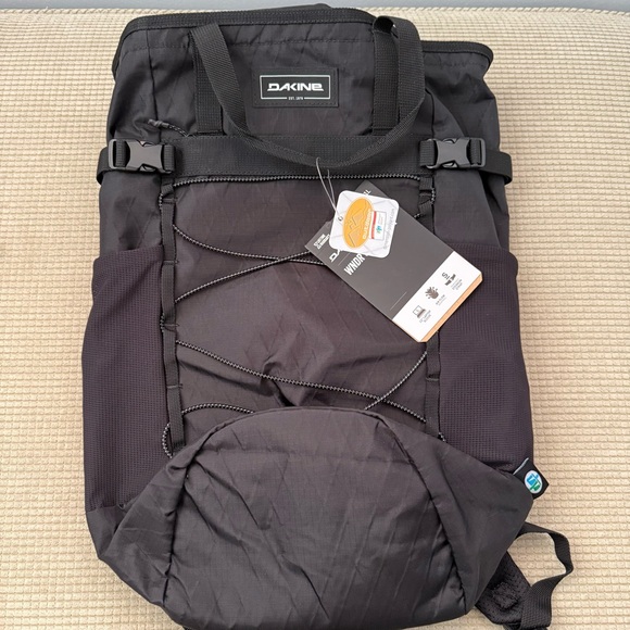 Dakine WNDR Cinch Pack 21L